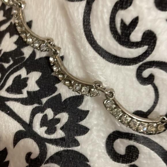 💛Rhinestone Necklace - Picture 3 of 7